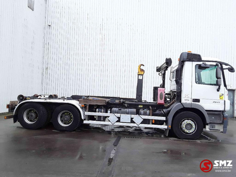 Mercedes-Benz Actros 2641 6x4 - Грузовик-контейнеровоз/ Сменный кузов: фото 4 Mercedes-Benz Actros 2641 6x4 - Грузовик-контейнеровоз/ Сменный кузов: фото 4
