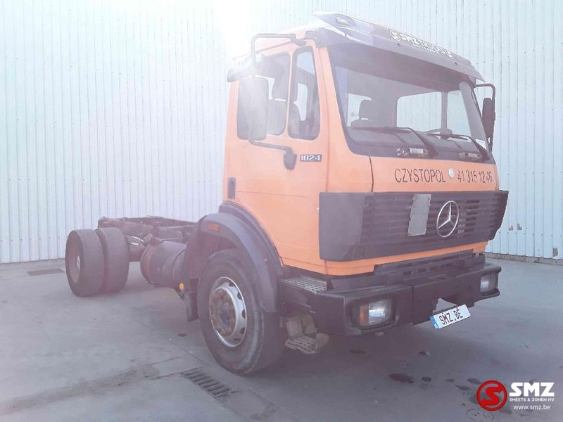 Mercedes-Benz SK 1824 lames-steel no 1922 - Грузовик-шасси: фото 1 Mercedes-Benz SK 1824 lames-steel no 1922 - Грузовик-шасси: фото 1
