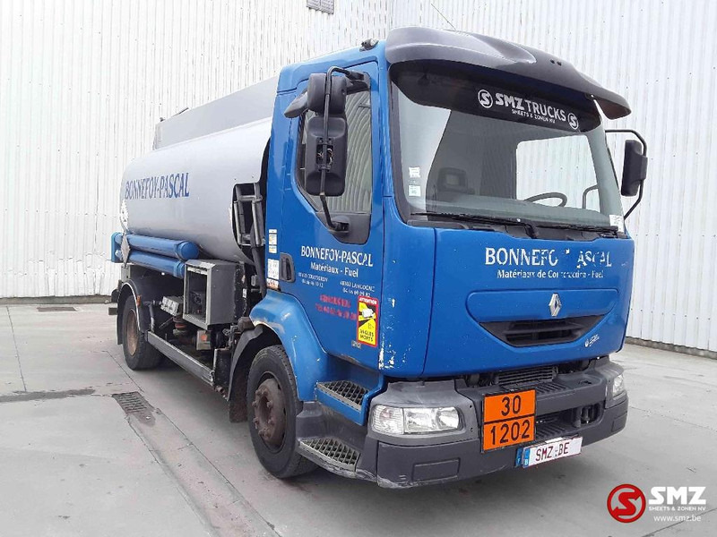 Renault Midlum 210 8000L manual pump - Грузовик-цистерна: фото 1 Renault Midlum 210 8000L manual pump - Грузовик-цистерна: фото 1