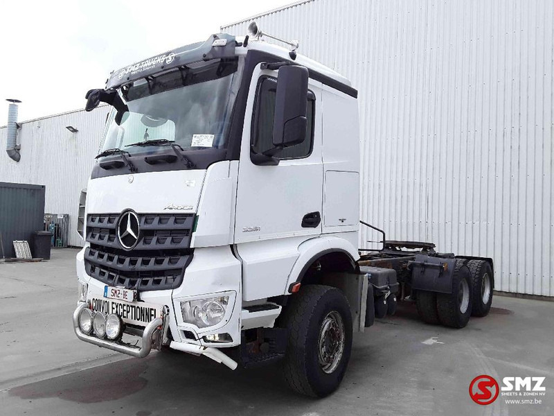 Mercedes-Benz Arocs 3351 lames steel - Тягач: фото 3 Mercedes-Benz Arocs 3351 lames steel - Тягач: фото 3