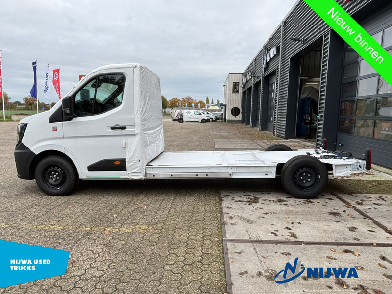 Renault Master E-Tech 145 L3H1 platform cabine - Фургон, Электрический фургон: фото 5 Renault Master E-Tech 145 L3H1 platform cabine - Фургон, Электрический фургон: фото 5