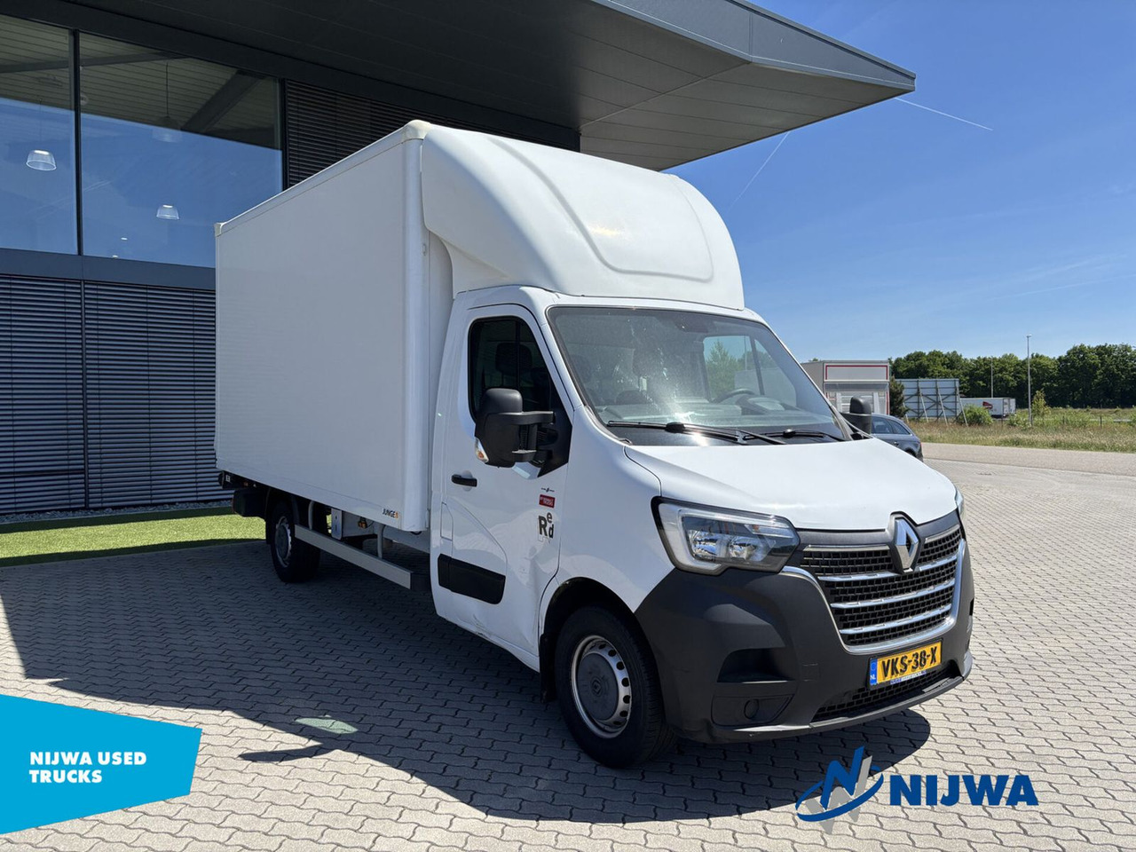 Renault Master T35 145 Laadklep + Airco - Грузовик-шасси: фото 2 Renault Master T35 145 Laadklep + Airco - Грузовик-шасси: фото 2