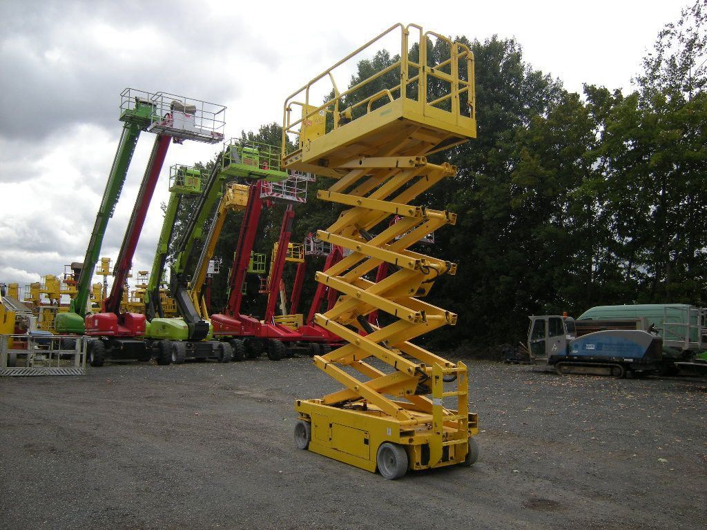 Genie GS 4047 Scherenarbeitsbühne Genie 14 m - Грузовик с подъемником: фото 4 Genie GS 4047 Scherenarbeitsbühne Genie 14 m - Грузовик с подъемником: фото 4