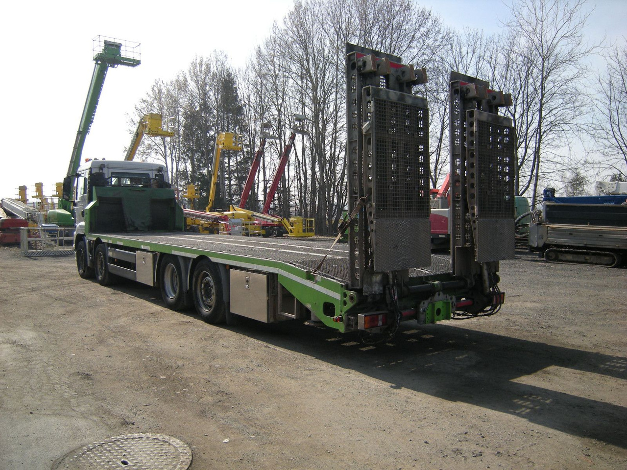 MAN 35.400, Zanner Plateau, Rampen, Winde - Эвакуатор: фото 4 MAN 35.400, Zanner Plateau, Rampen, Winde - Эвакуатор: фото 4