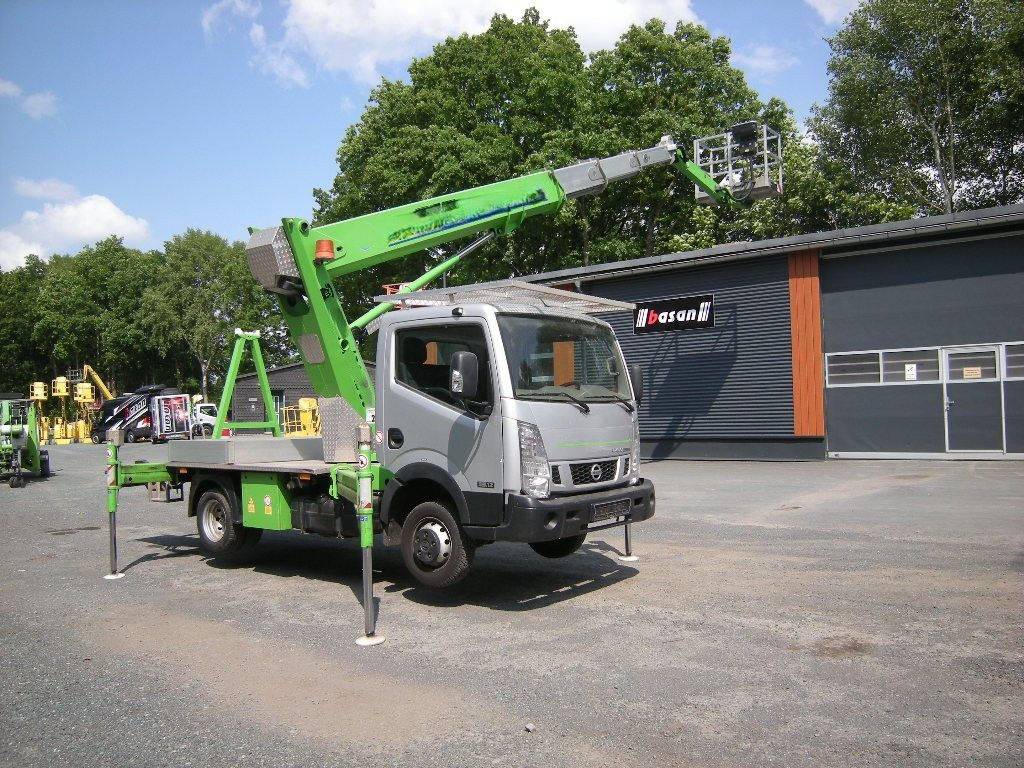 Nissan NT400 Cabstar mit Palfinger P210BK, 21m - Грузовик с подъемником: фото 1 Nissan NT400 Cabstar mit Palfinger P210BK, 21m - Грузовик с подъемником: фото 1