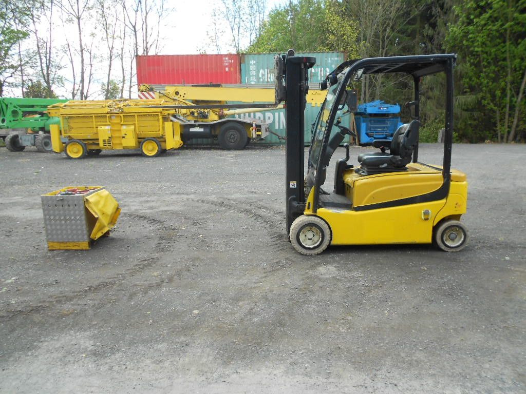 Yale ERP20VF, 2 Tonnen Stapler Yale ERP20VF, 2 Tonnen Stapler - Электропогрузчик: фото 4 Yale ERP20VF, 2 Tonnen Stapler Yale ERP20VF, 2 Tonnen Stapler - Электропогрузчик: фото 4