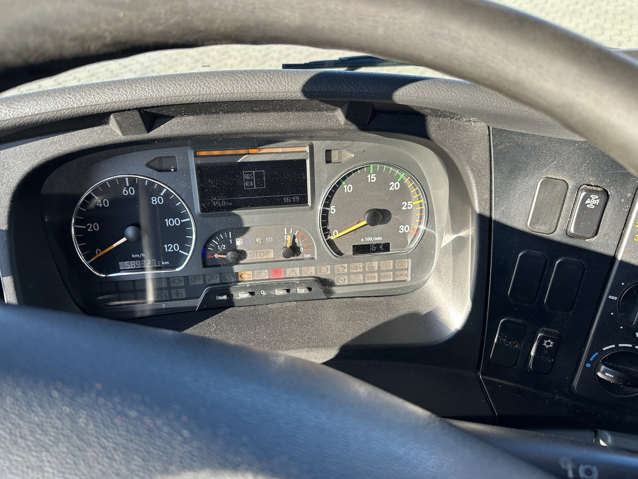 Mercedes-Benz Atego 1529 4x2 Atlas 57.3-A2 Kadaverkipper - Автоманипулятор, Самосвал: фото 5 Mercedes-Benz Atego 1529 4x2 Atlas 57.3-A2 Kadaverkipper - Автоманипулятор, Самосвал: фото 5