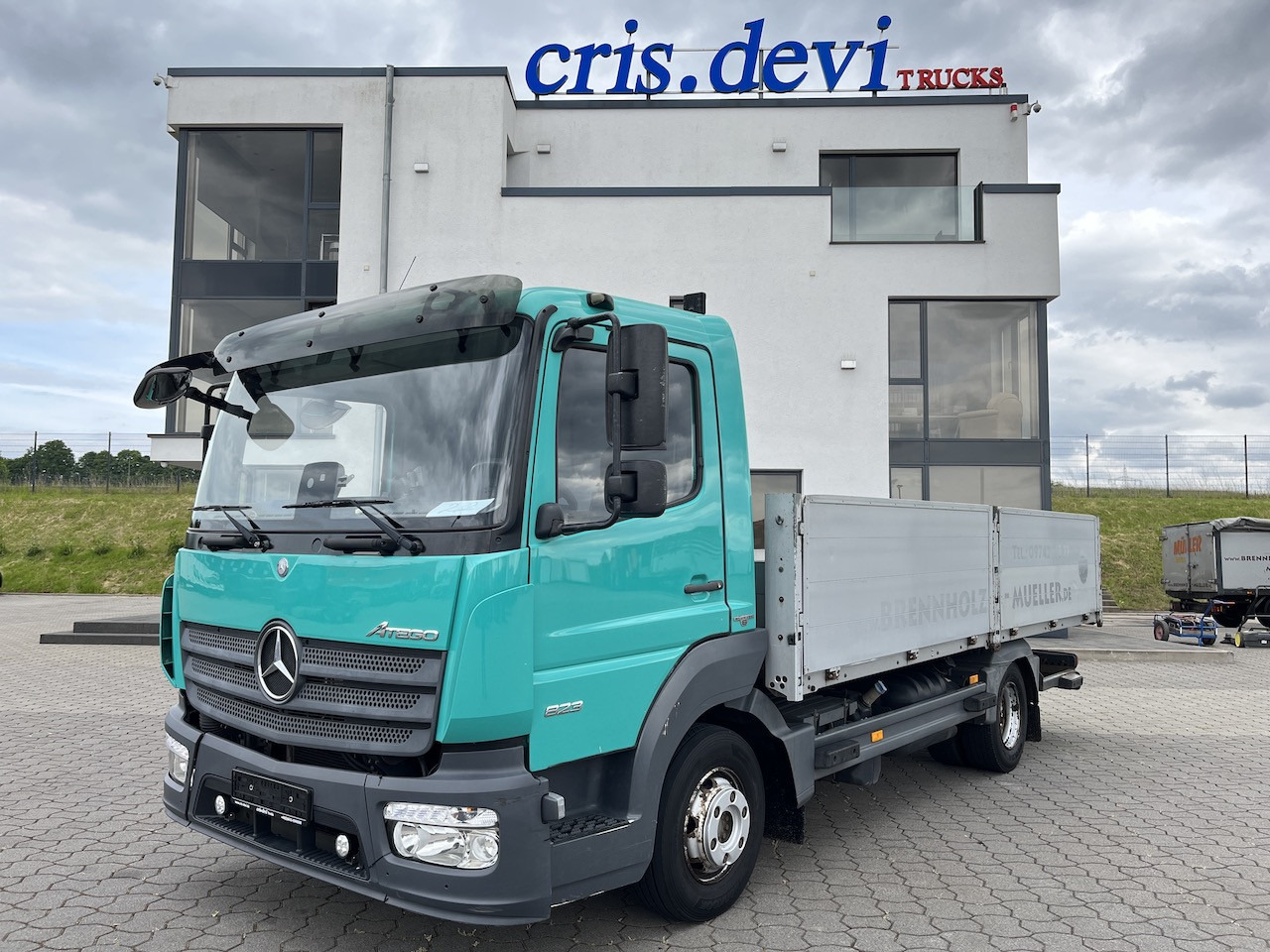 Mercedes-Benz Atego 823 4x2 AHK Hebezug Seilzug Brennholz - Малотоннажный бортовой грузовик: фото 1 Mercedes-Benz Atego 823 4x2 AHK Hebezug Seilzug Brennholz - Малотоннажный бортовой грузовик: фото 1