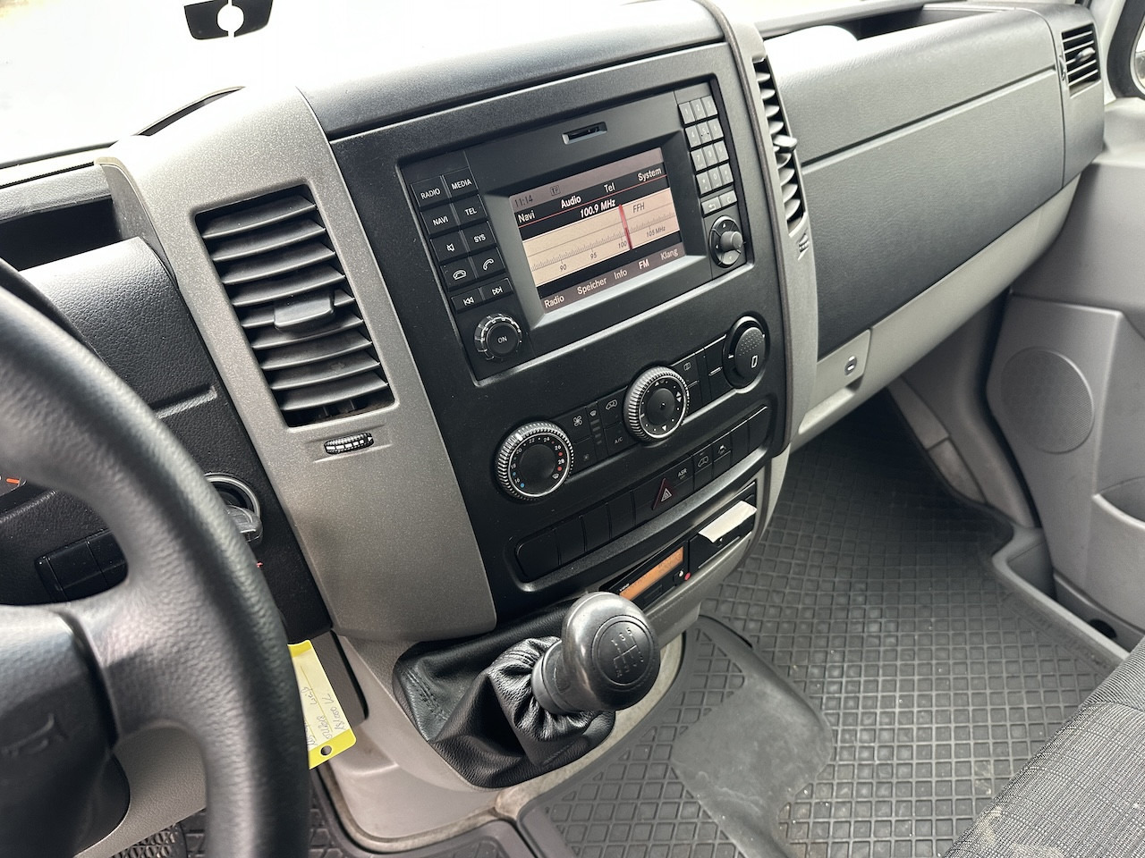 Mercedes-Benz Sprinter 519 CDI AHK Navi Klima - Тентованный фургон: фото 3 Mercedes-Benz Sprinter 519 CDI AHK Navi Klima - Тентованный фургон: фото 3