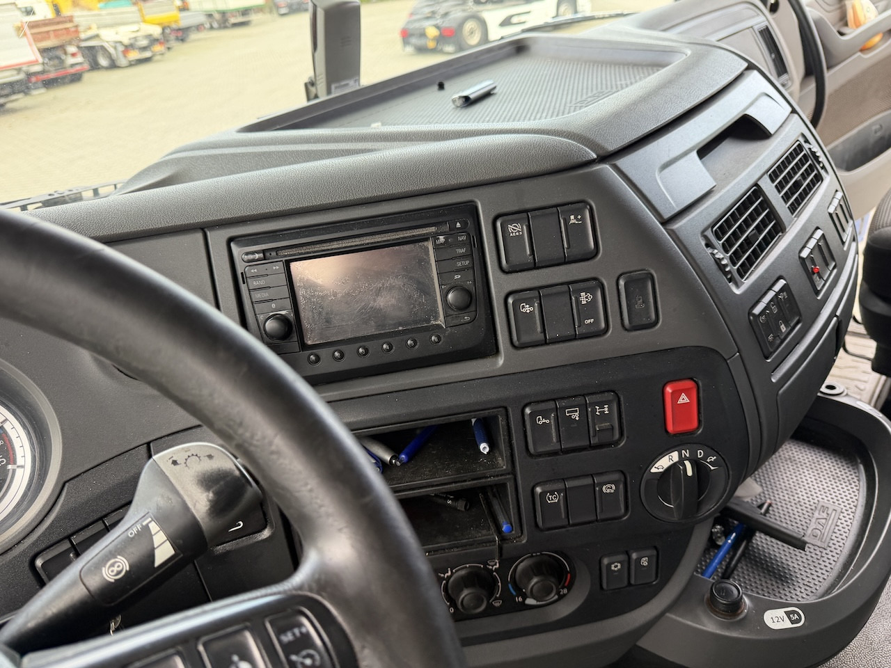 Daf XF 460 4x2 Retarder - Тягач: фото 2 Daf XF 460 4x2 Retarder - Тягач: фото 2