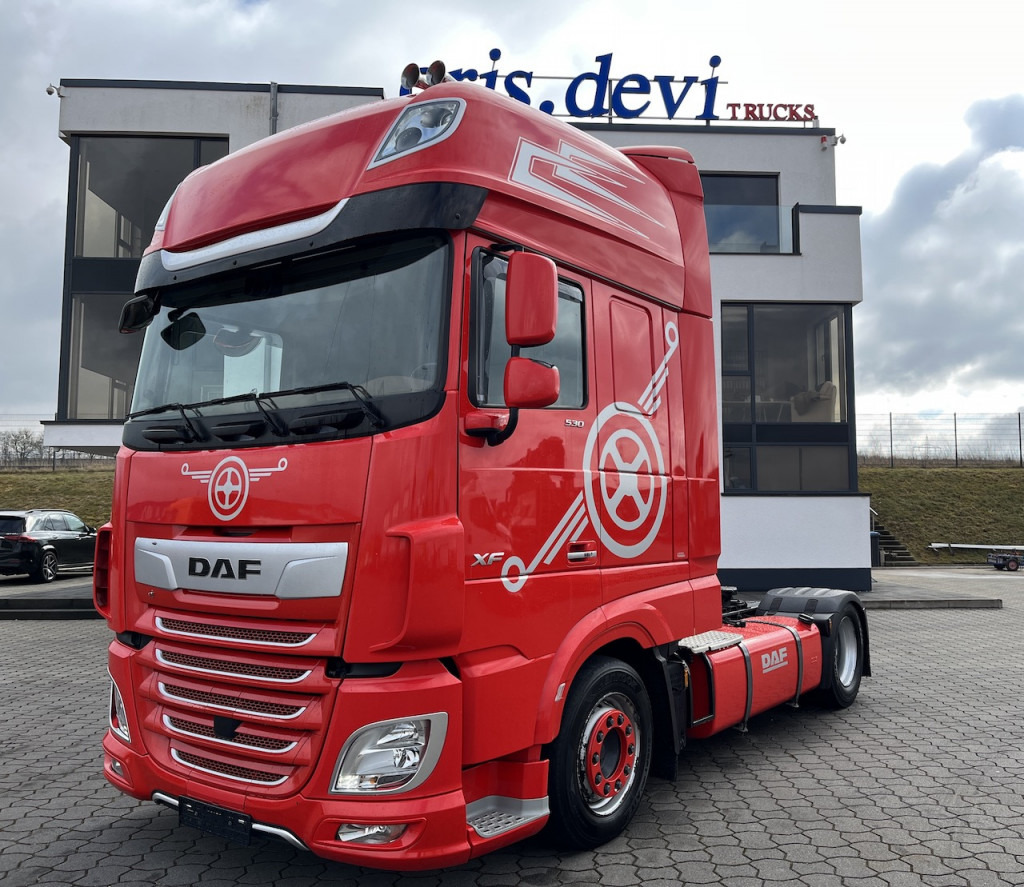 Daf XF 530 4x2 Low Liner Exclusive Line SZM - Тягач: фото 1 Daf XF 530 4x2 Low Liner Exclusive Line SZM - Тягач: фото 1