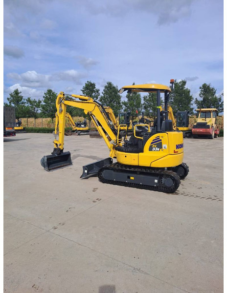 Komatsu PC33E-6 - Мини-экскаватор: фото 2 Komatsu PC33E-6 - Мини-экскаватор: фото 2