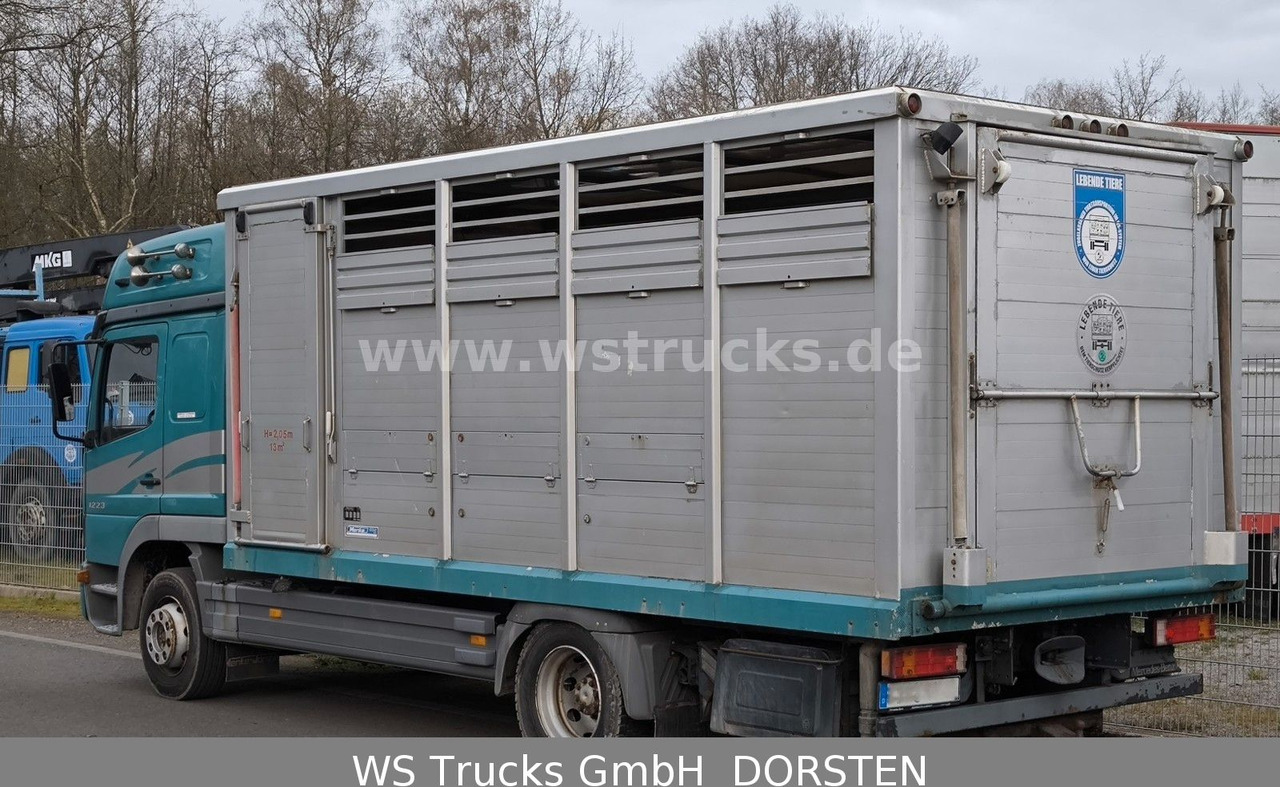 Mercedes-Benz Atego 1223 1 Stock Hohe Gitter !SEHR GEPFLEGT! - Коневоз: фото 3 Mercedes-Benz Atego 1223 1 Stock Hohe Gitter !SEHR GEPFLEGT! - Коневоз: фото 3