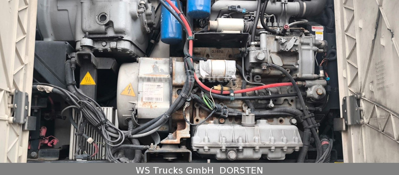 Schmitz Cargobull Kühlauflieger Rohrbahn Hooks | Vector 1850 MT - Полуприцеп-фургон: фото 4 Schmitz Cargobull Kühlauflieger Rohrbahn Hooks | Vector 1850 MT - Полуприцеп-фургон: фото 4