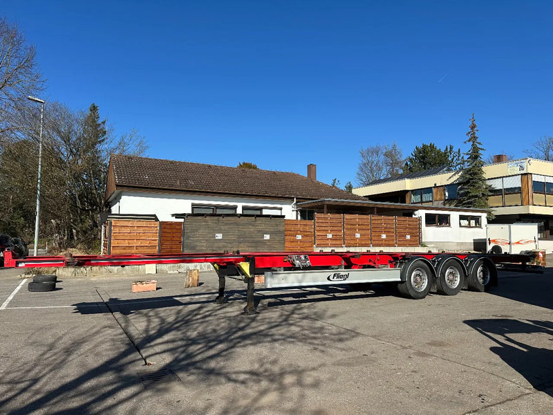 Fliegl Containerchassis für 2 Wechselbrücken 15 m extralang! - Полуприцеп-контейнеровоз/ Сменный кузов: фото 1 Fliegl Containerchassis für 2 Wechselbrücken 15 m extralang! - Полуприцеп-контейнеровоз/ Сменный кузов: фото 1