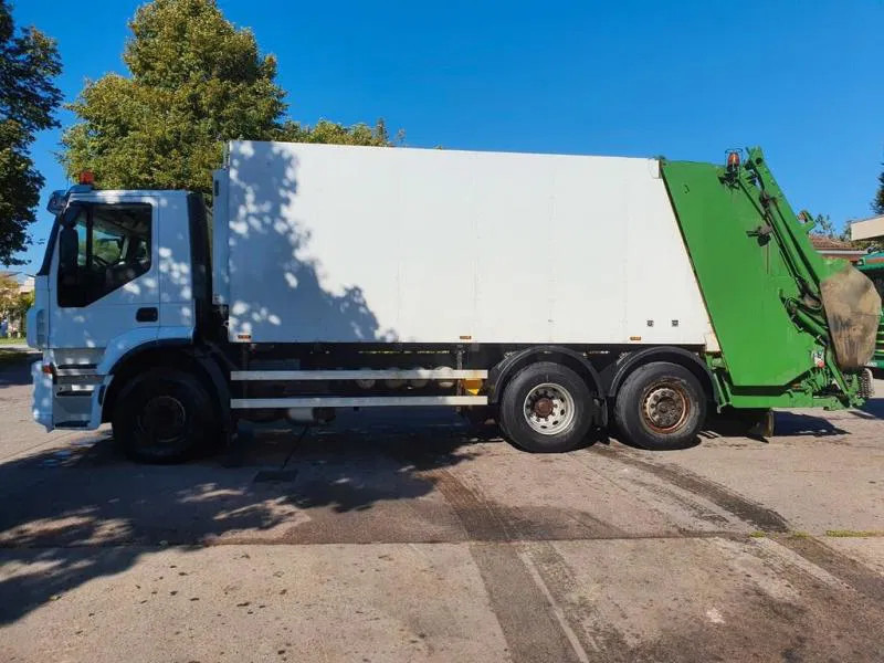 Iveco 260S 42 WAAGE 5 m³ Zöller Medium XXL 24 Umleerer 260S 42 WAAGE 5 m³ Zöller Medium XXL 24 Umleerer - Мусоровоз: фото 4 Iveco 260S 42 WAAGE 5 m³ Zöller Medium XXL 24 Umleerer 260S 42 WAAGE 5 m³ Zöller Medium XXL 24 Umleerer - Мусоровоз: фото 4