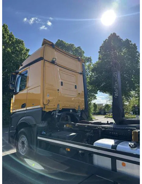 Mercedes-Benz Actros 2546 6x2 2646 Lenk/Lift MEILLER 2170 Intarder - Грузовик-контейнеровоз/ Сменный кузов, Автоманипулятор: фото 4 Mercedes-Benz Actros 2546 6x2 2646 Lenk/Lift MEILLER 2170 Intarder - Грузовик-контейнеровоз/ Сменный кузов, Автоманипулятор: фото 4