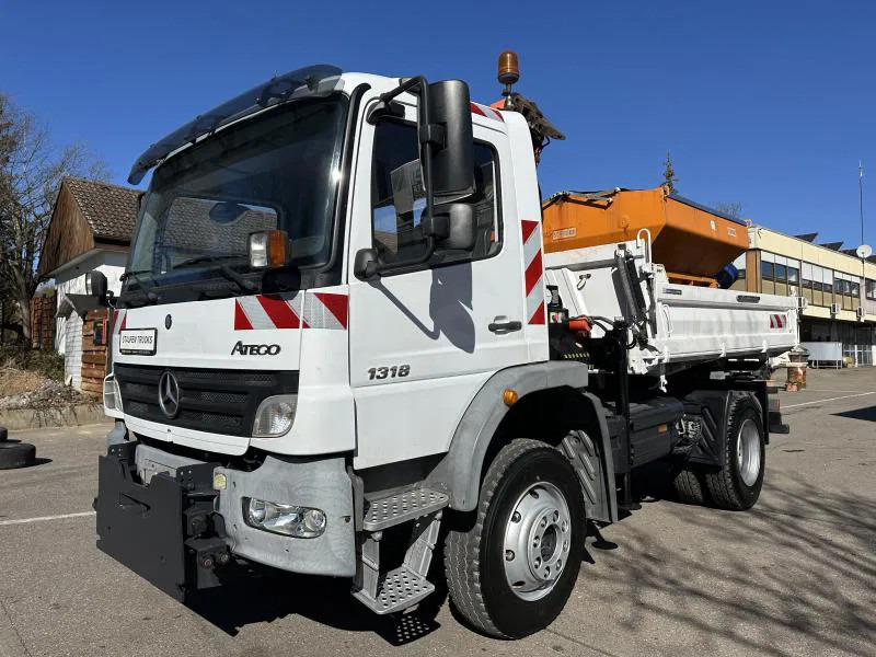 Mercedes-Benz Atego 1318 5 x AK Allrad Kran Palfinger 7001 - Самосвал, Автоманипулятор: фото 4 Mercedes-Benz Atego 1318 5 x AK Allrad Kran Palfinger 7001 - Самосвал, Автоманипулятор: фото 4