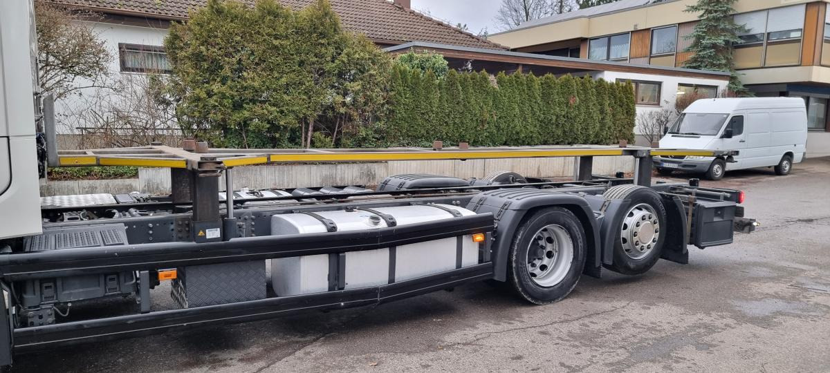Scania S 410 6X2 BDF Intarder Lenkachse VANTEC hyd Hubr - Грузовик-контейнеровоз/ Сменный кузов: фото 4 Scania S 410 6X2 BDF Intarder Lenkachse VANTEC hyd Hubr - Грузовик-контейнеровоз/ Сменный кузов: фото 4