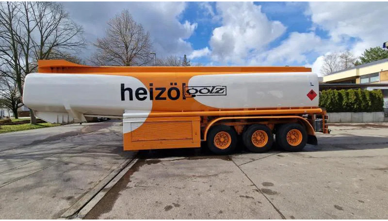 Schwelmer Eisenwerk TSA Diesel Heizöl 6 Kammern 35.5 m³ Zählwerk TKZ A TSA Diesel Heizöl 6 Kammern 35.5 m³ Zählwerk TKZ ABS - Полуприцеп-цистерна: фото 1 Schwelmer Eisenwerk TSA Diesel Heizöl 6 Kammern 35.5 m³ Zählwerk TKZ A TSA Diesel Heizöl 6 Kammern 35.5 m³ Zählwerk TKZ ABS - Полуприцеп-цистерна: фото 1