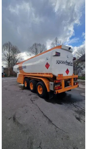 Schwelmer Eisenwerk TSA Diesel Heizöl 6 Kammern 35.5 m³ Zählwerk TKZ A TSA Diesel Heizöl 6 Kammern 35.5 m³ Zählwerk TKZ ABS - Полуприцеп-цистерна: фото 4 Schwelmer Eisenwerk TSA Diesel Heizöl 6 Kammern 35.5 m³ Zählwerk TKZ A TSA Diesel Heizöl 6 Kammern 35.5 m³ Zählwerk TKZ ABS - Полуприцеп-цистерна: фото 4