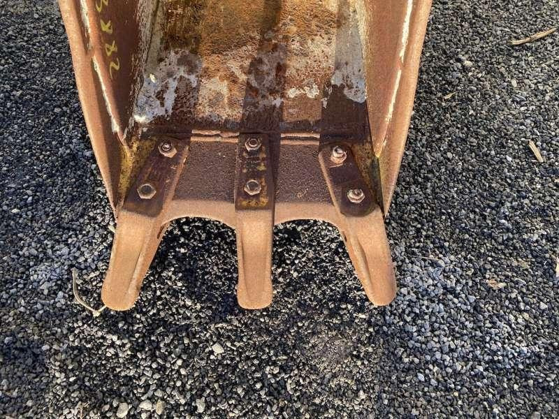 CATERPILLAR 420mm - Ковш для экскаватора: фото 2 CATERPILLAR 420mm - Ковш для экскаватора: фото 2