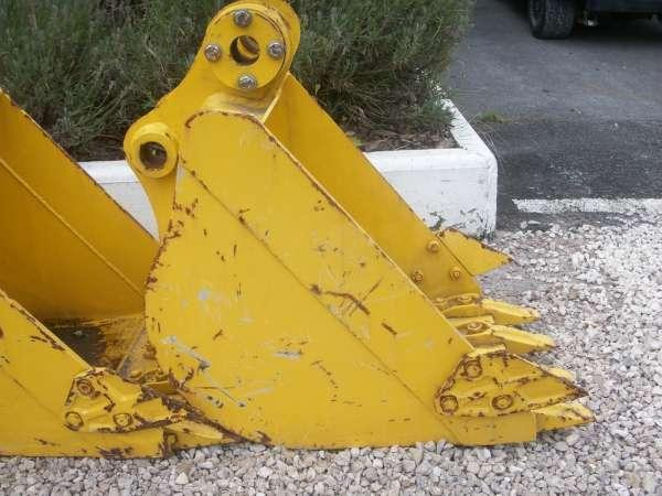 HYUNDAI R28-7 - 450MM - Ковш для экскаватора: фото 2 HYUNDAI R28-7 - 450MM - Ковш для экскаватора: фото 2