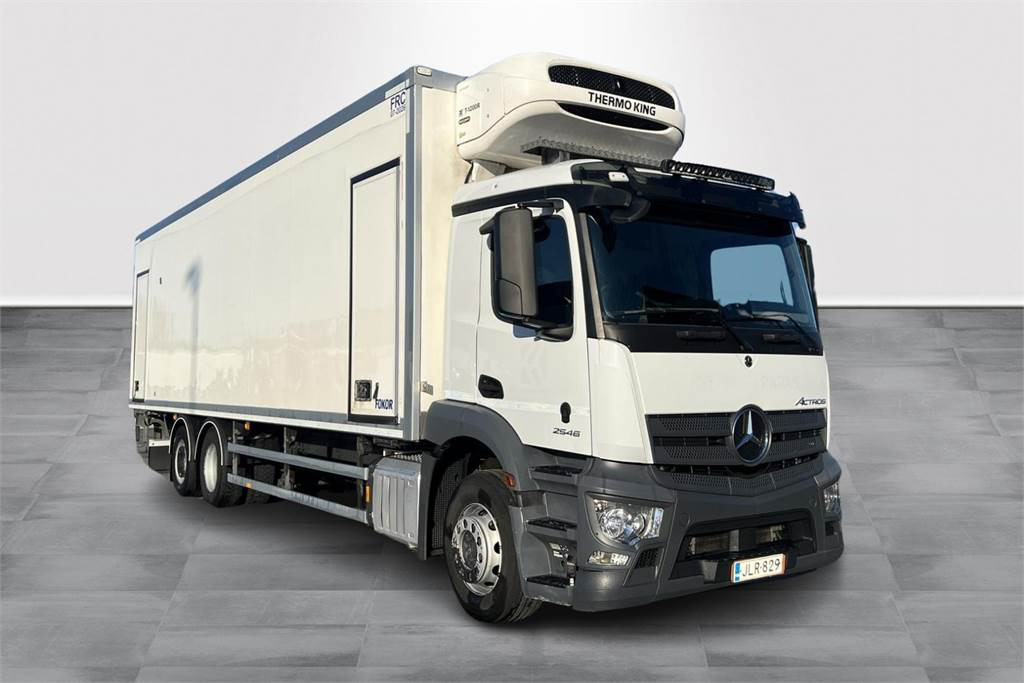 Mercedes-Benz ACTROS 2546L-6X2/ 60 FRC 07/2026 - Изотермический грузовик: фото 3 Mercedes-Benz ACTROS 2546L-6X2/ 60 FRC 07/2026 - Изотермический грузовик: фото 3