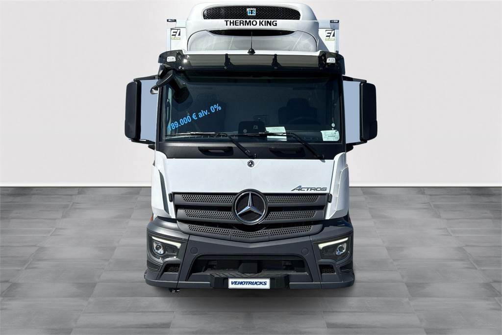 Mercedes-Benz Actros 1830 L nr 4x2 - Изотермический грузовик: фото 2 Mercedes-Benz Actros 1830 L nr 4x2 - Изотермический грузовик: фото 2