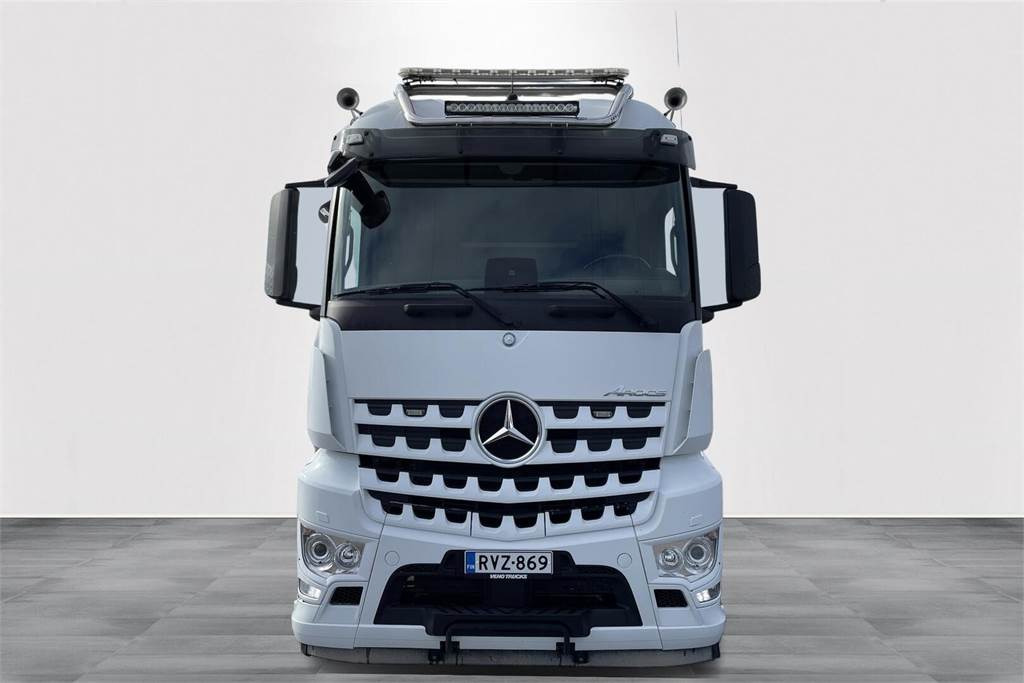 Mercedes-Benz Arocs 3251 8x4*4 - HMF 32 tm - Koukku - Автоманипулятор: фото 3 Mercedes-Benz Arocs 3251 8x4*4 - HMF 32 tm - Koukku - Автоманипулятор: фото 3
