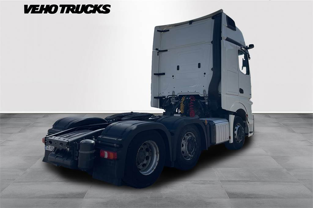 Mercedes-Benz ACTROS 2551LS 6x2/4 Väliteli - Тягач: фото 1 Mercedes-Benz ACTROS 2551LS 6x2/4 Väliteli - Тягач: фото 1