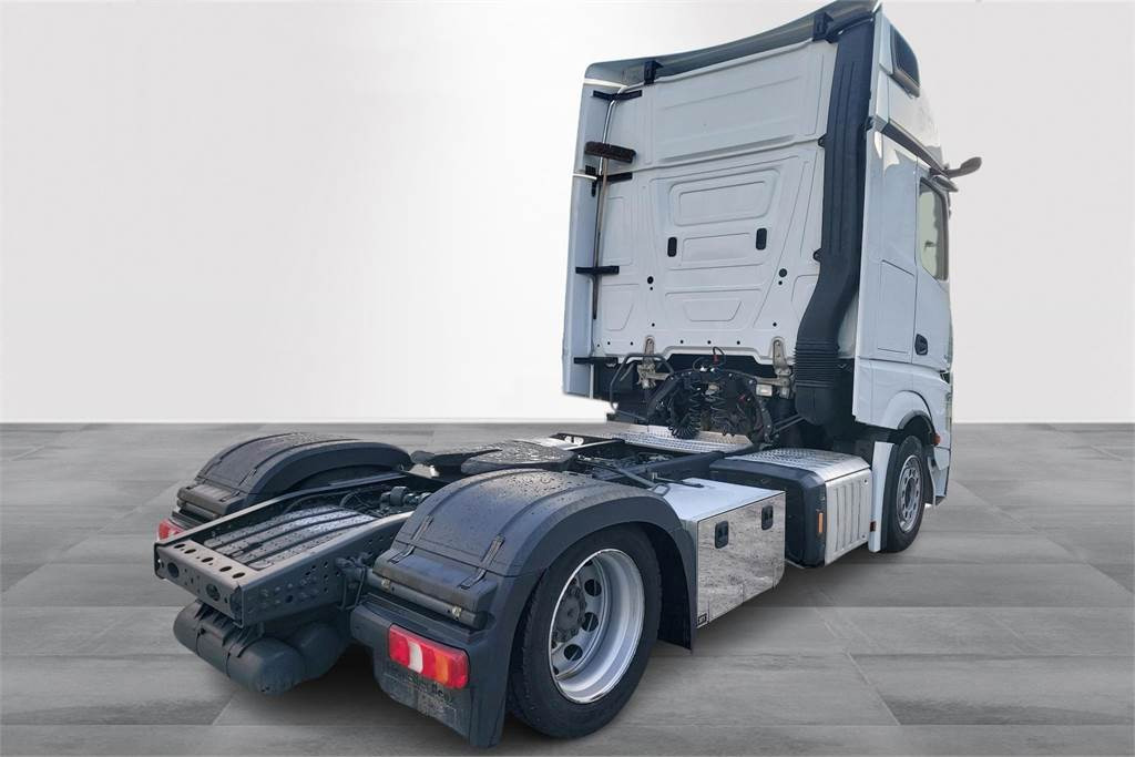 Mercedes-Benz ACTROS Actros 5 L 1842 LSnRL - Тягач: фото 5 Mercedes-Benz ACTROS Actros 5 L 1842 LSnRL - Тягач: фото 5