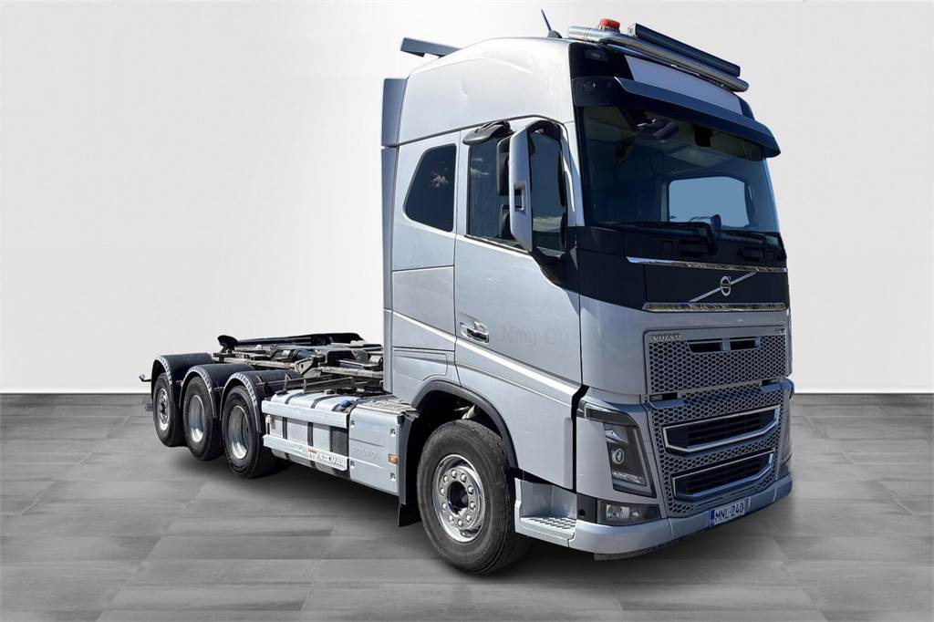 Volvo FH 16 650 - Крюковой мультилифт: фото 3 Volvo FH 16 650 - Крюковой мультилифт: фото 3
