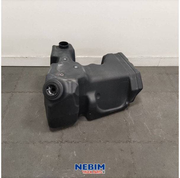 Volvo Volvo - 21732650 - Adblue tank 65L - Запчасти: фото 1 Volvo Volvo - 21732650 - Adblue tank 65L - Запчасти: фото 1