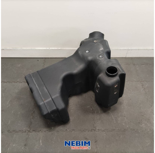 Volvo Volvo - 21732650 - Adblue tank 65L - Запчасти: фото 2 Volvo Volvo - 21732650 - Adblue tank 65L - Запчасти: фото 2