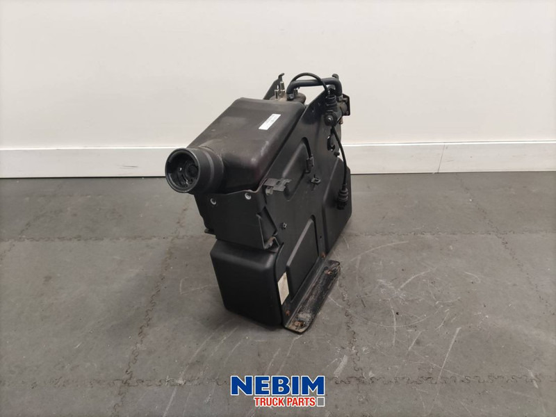 Volvo Volvo - 82169327 - Adblue tank 20L - Запчасти: фото 1 Volvo Volvo - 82169327 - Adblue tank 20L - Запчасти: фото 1