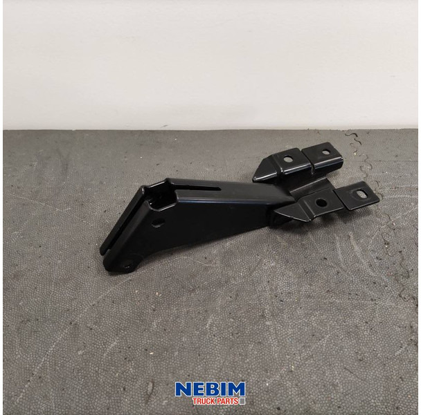 Volvo Volvo - 82210159 - Scharnier dakspoiler - Запчасти: фото 2 Volvo Volvo - 82210159 - Scharnier dakspoiler - Запчасти: фото 2