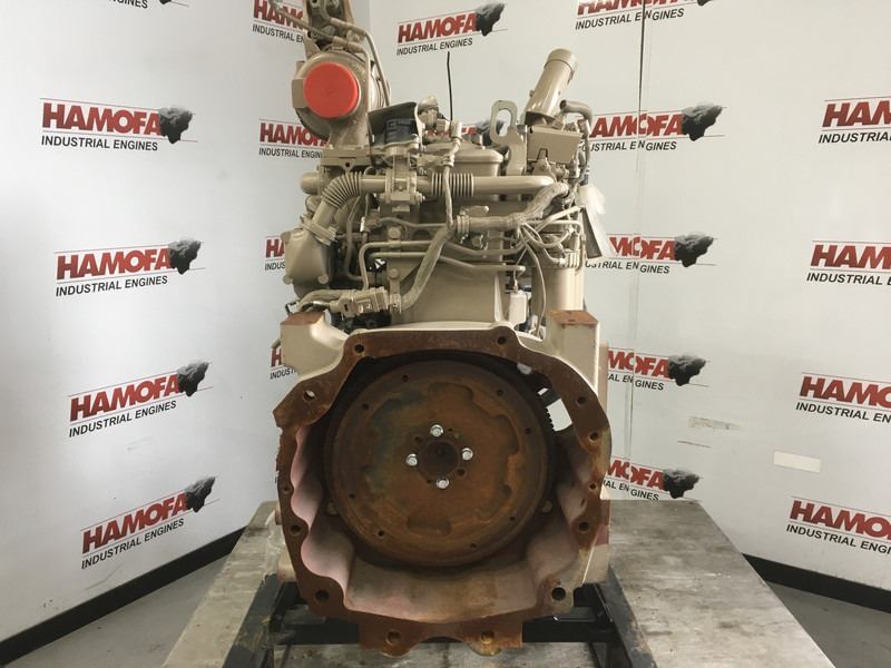 John Deere 4045HRT90 NEW - Строительная техника: фото 3 John Deere 4045HRT90 NEW - Строительная техника: фото 3