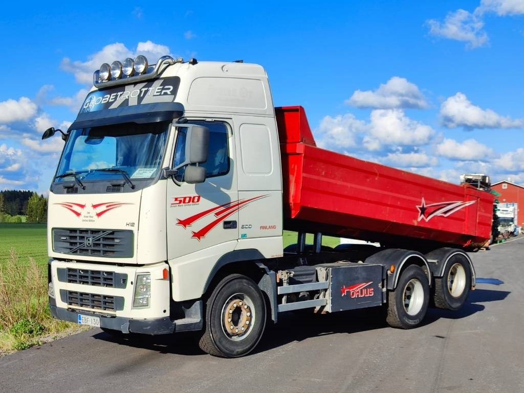 Volvo FH 12 - Самосвал: фото 1 Volvo FH 12 - Самосвал: фото 1