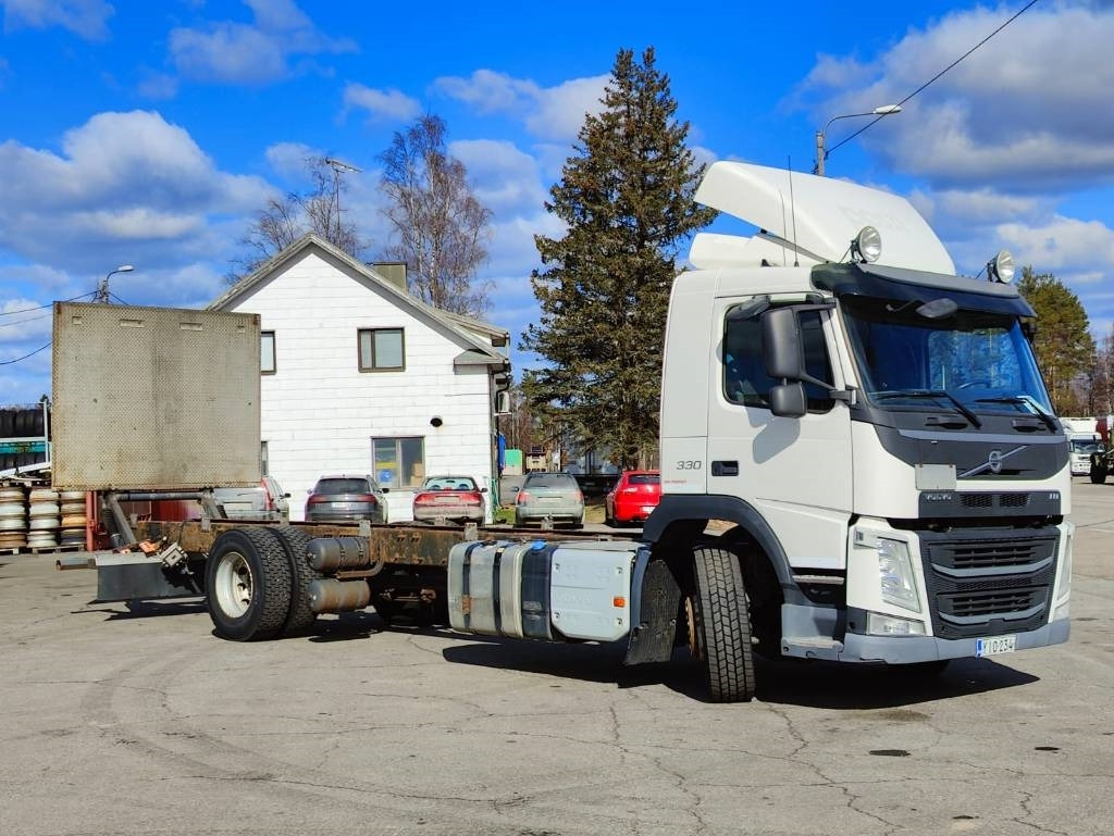 Volvo FM 11 - Грузовик-шасси: фото 2 Volvo FM 11 - Грузовик-шасси: фото 2