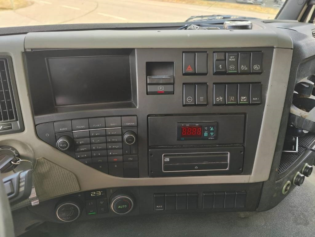 Грузовик-шасси Volvo FM 11: фото 17
