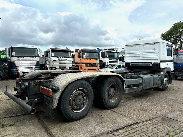 MAN 26.414 FNL-T (6-CILINDERHEADS) 6x4 CHASSIS (EURO 2 / ZF16 MANUAL GEARBOX / REDUCTION AXLES) - Грузовик-шасси: фото 3 MAN 26.414 FNL-T (6-CILINDERHEADS) 6x4 CHASSIS (EURO 2 / ZF16 MANUAL GEARBOX / REDUCTION AXLES) - Грузовик-шасси: фото 3