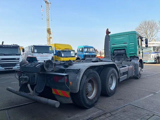 MAN TGA 26.360BB 6x4 FULL STEEL MULTILIFT HOOK-ARM (ZF16 MANUAL GEARBOX / FULL STEEL SUSPENSION / REDUCTION AXLES / AIRCONDITIONING) - Крюковой мультилифт: фото 3 MAN TGA 26.360BB 6x4 FULL STEEL MULTILIFT HOOK-ARM (ZF16 MANUAL GEARBOX / FULL STEEL SUSPENSION / REDUCTION AXLES / AIRCONDITIONING) - Крюковой мультилифт: фото 3