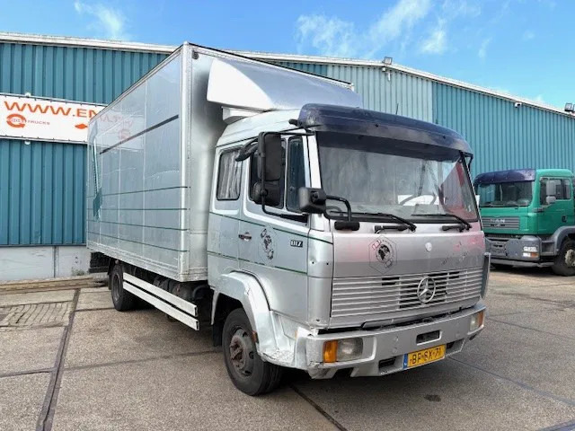 Mercedes-Benz LK 817 (6-CILINDER) ORIGINAL DUTCH TRUCK WITH CLOSED BOX (MANUAL GEARBOX / FULL STEEL SUSPENSION) - Грузовик с закрытым кузовом: фото 2 Mercedes-Benz LK 817 (6-CILINDER) ORIGINAL DUTCH TRUCK WITH CLOSED BOX (MANUAL GEARBOX / FULL STEEL SUSPENSION) - Грузовик с закрытым кузовом: фото 2