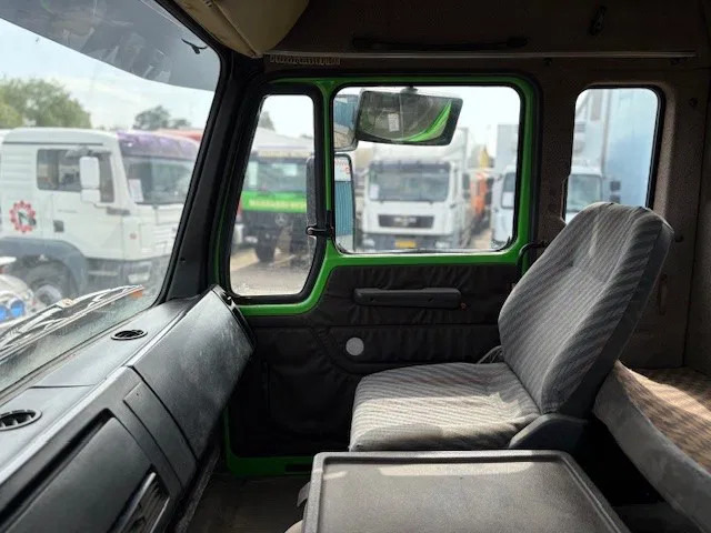 Грузовик-шасси Mercedes-Benz SK 3335K 8x4 FULL STEEL CHASSIS (ZF16 MANUAL GEARBOX / RETARDER / FULL STEEL SUSPENSION / REDUCTION AXLES): фото 11