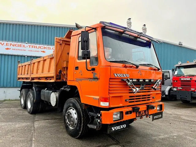 Volvo FL 12.380 6x6 FULL STEEL SUSPENSION MEILLER KIPPER (EURO 2 / MANUAL GEARBOX / REDUCTION AXLES / FULL STEEL SUSPENSION) - Самосвал: фото 2 Volvo FL 12.380 6x6 FULL STEEL SUSPENSION MEILLER KIPPER (EURO 2 / MANUAL GEARBOX / REDUCTION AXLES / FULL STEEL SUSPENSION) - Самосвал: фото 2