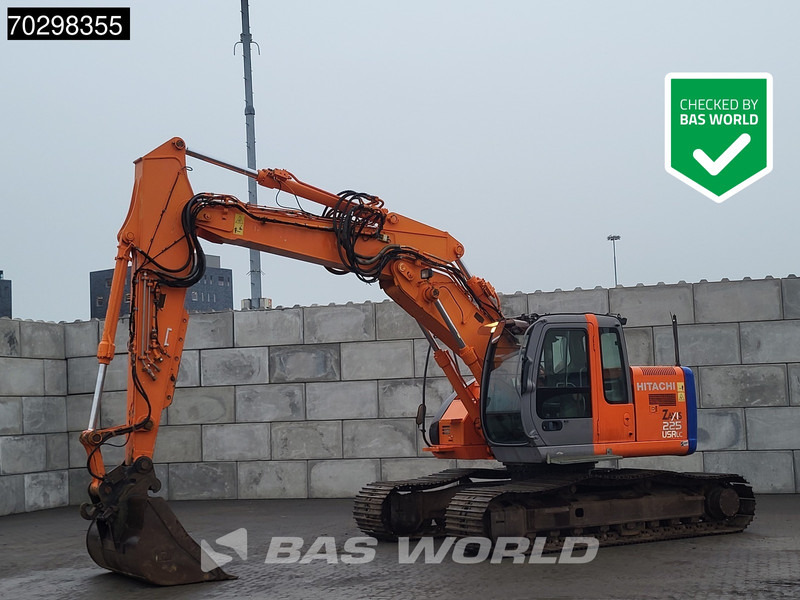 Hitachi ZX225 USR - Гусеничный экскаватор: фото 1 Hitachi ZX225 USR - Гусеничный экскаватор: фото 1