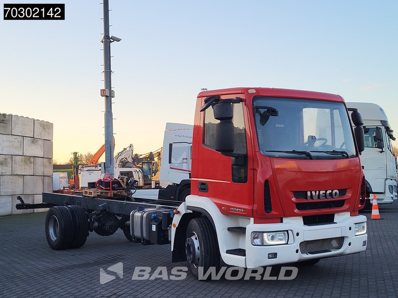 Iveco Eurocargo 160E320 4X2 NEW! 16T chassis 2016 production Euro 6 - Грузовик-шасси: фото 3 Iveco Eurocargo 160E320 4X2 NEW! 16T chassis 2016 production Euro 6 - Грузовик-шасси: фото 3