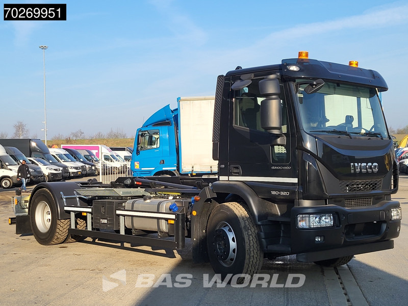 Iveco Eurocargo 180E320 4X2 NEW! 14tons Hiab Multilift ULT14S51 ACC Euro 6 - Крюковой мультилифт: фото 5 Iveco Eurocargo 180E320 4X2 NEW! 14tons Hiab Multilift ULT14S51 ACC Euro 6 - Крюковой мультилифт: фото 5