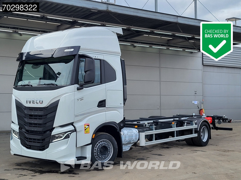 Iveco S-Way 460 4X2 New! BDF Navi ACC LED Euro 6 - Грузовик-контейнеровоз/ Сменный кузов: фото 1 Iveco S-Way 460 4X2 New! BDF Navi ACC LED Euro 6 - Грузовик-контейнеровоз/ Сменный кузов: фото 1